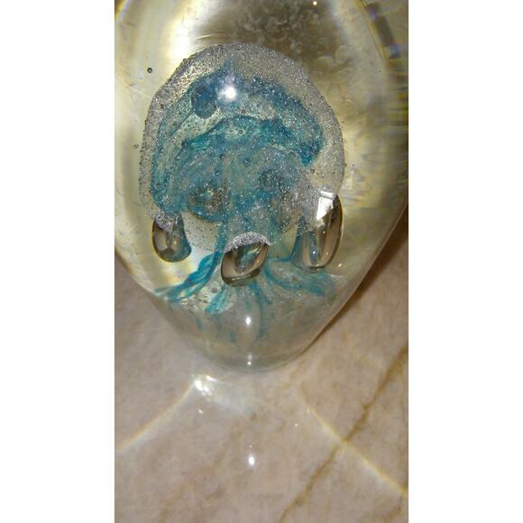Jellyfish Glass 7" Tall Handblown Paperweight Ocean Man O War Light Blue Clear - Picture 8 of 10